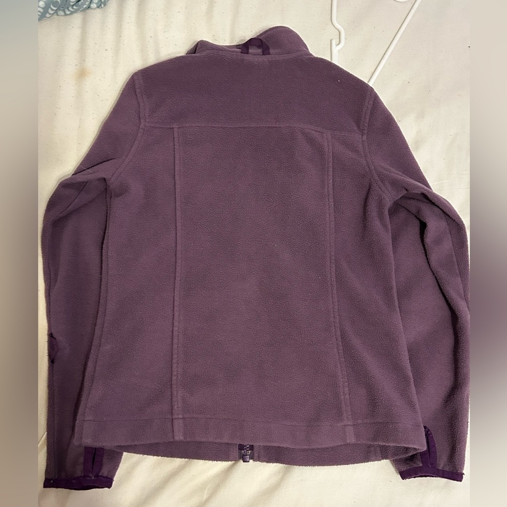 fleece jacket - Picture 2 of 3